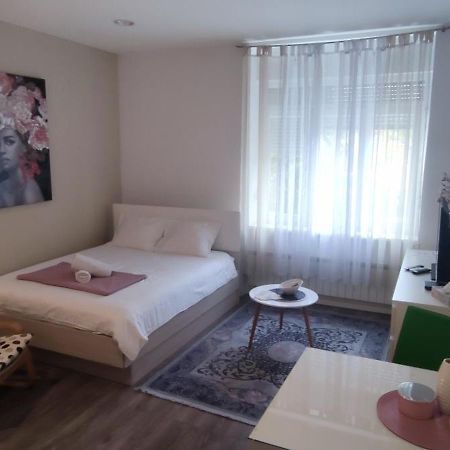 Cibona Apartment ซาเกร็บ ภายนอก รูปภาพ